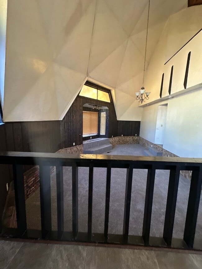 Building Photo - 804 N 2nd St