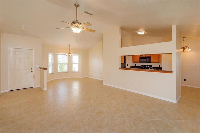 Building Photo - 3711 Linsbury St