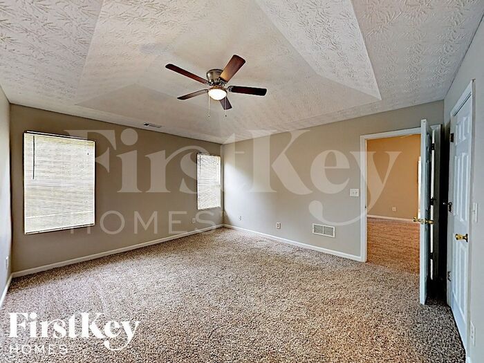 Building Photo - 1489 Elise Dr