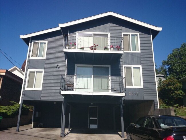 Primary Photo - 2839 Thorndyke Ave W