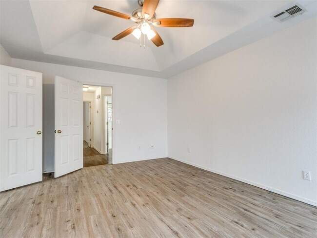 Building Photo - 1717 Foxfire Rd