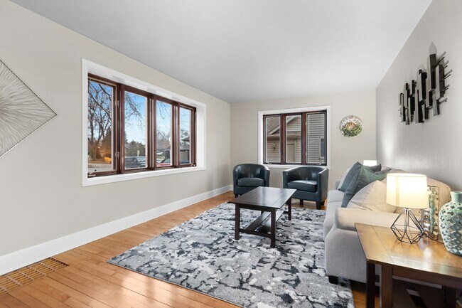 Beautiful Viewsw - 1126 Grant St
