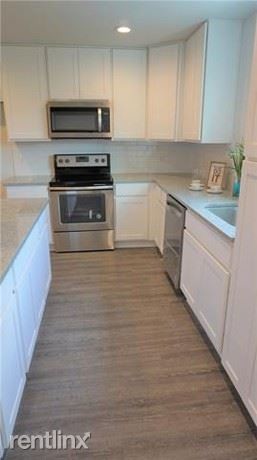 Building Photo - 4 br, 2 bath House - 482 Trout Street