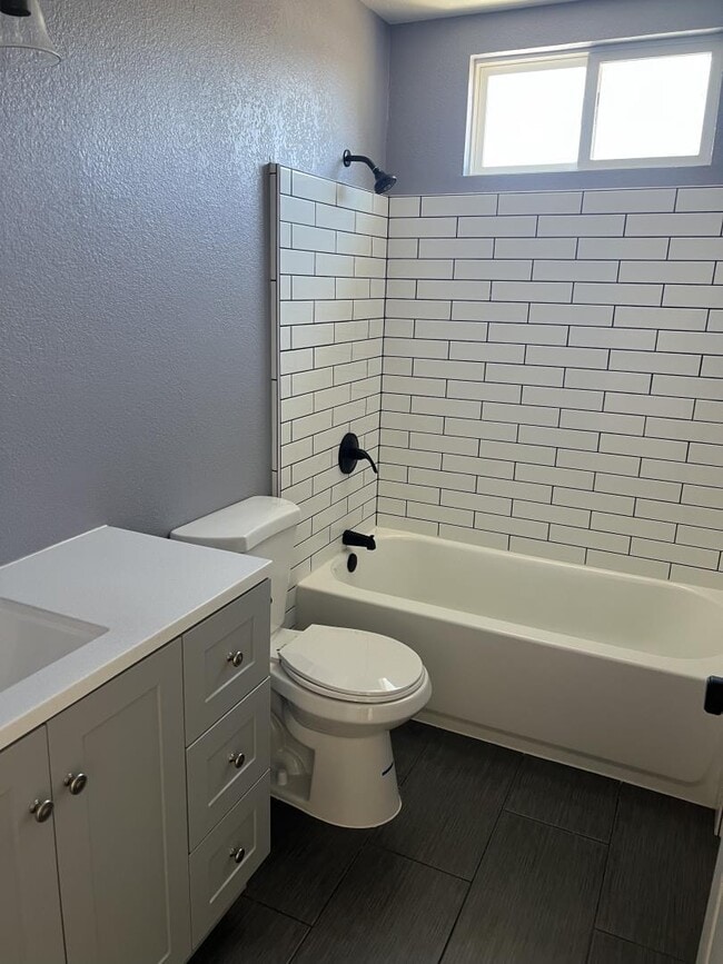 Building Photo - 2674 Christine Oaks