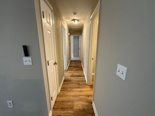 Building Photo - NE HIGH POINT! Newly renovated & painted 3 Bedroom, 2 Bathroom Home