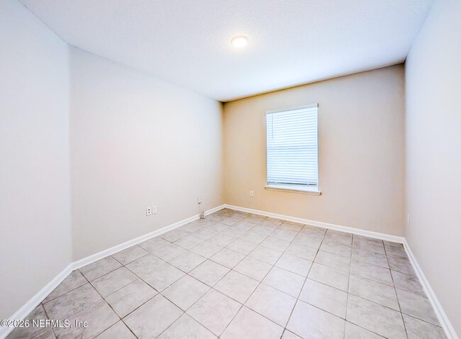 Building Photo - 531 Narrowleaf Dr