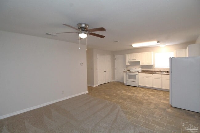 Building Photo - 4848 Eva Dr