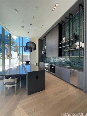 Building Photo - 1000 Auahi St