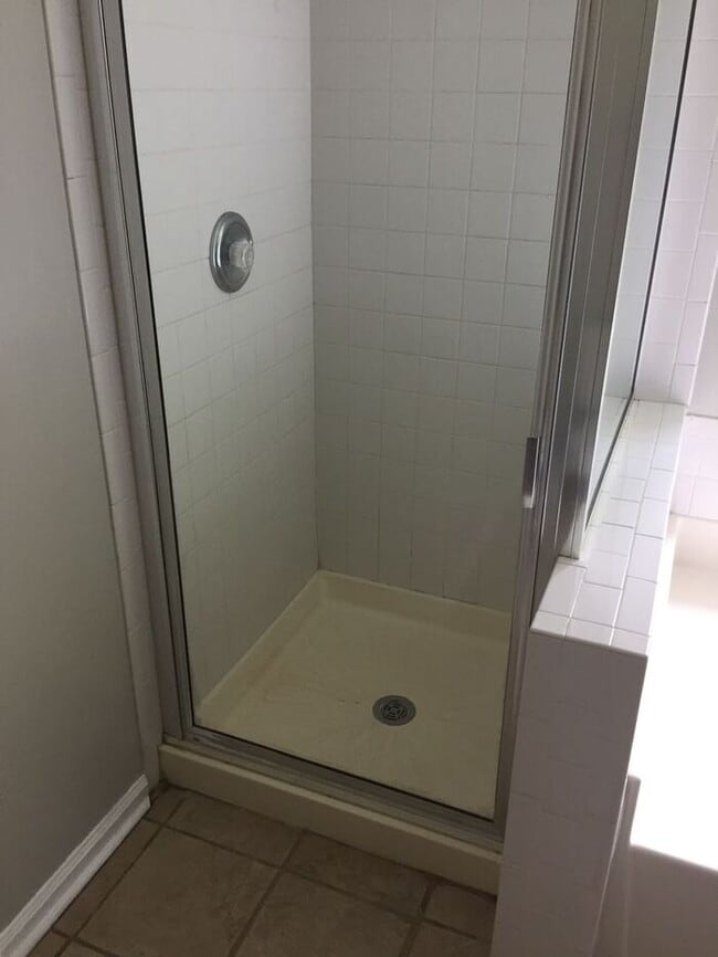 Building Photo - Charming 3-Bedroom Home in College Park – Coming Soon for Lease!