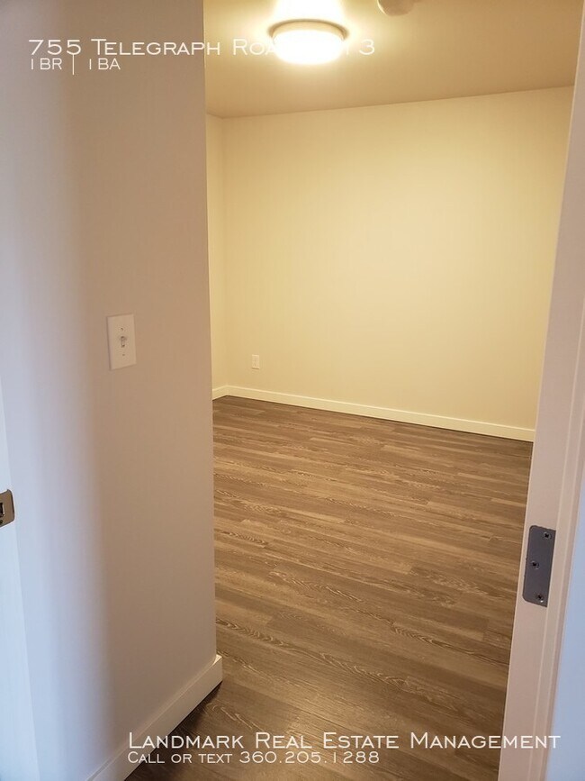 Building Photo - Francis Park, Premiere Bellingham Living