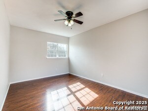 Building Photo - 1322 Dezarae St