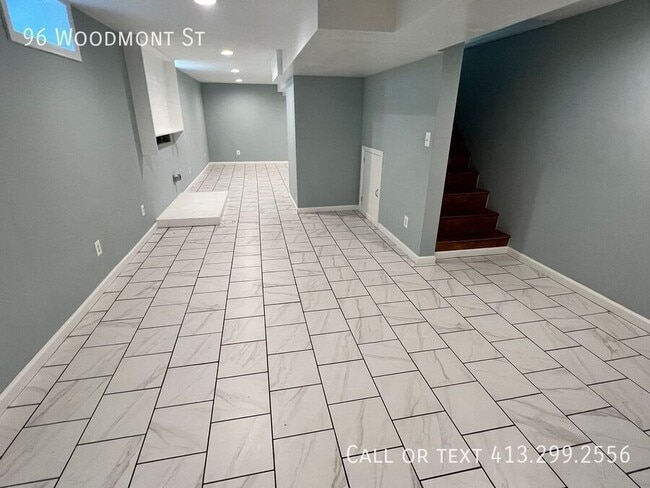 Building Photo - 96 Woodmont St