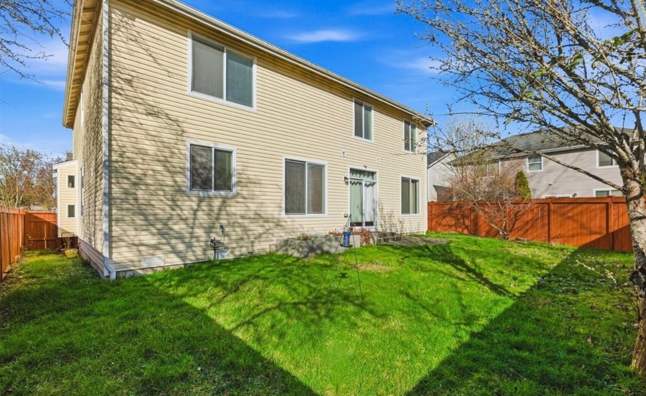 Building Photo - 10430 13th Avenue Ct E