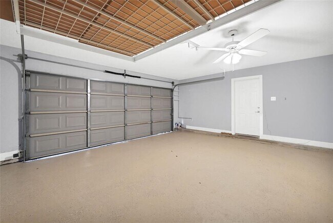 Building Photo - 1802 Potomac Dr