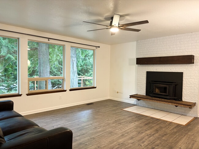 Building Photo - 4115 Tartan Way