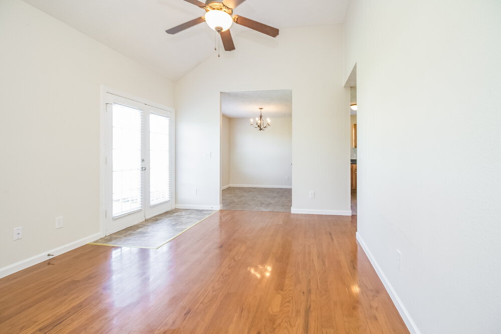 Building Photo - 1533 Passage Dr