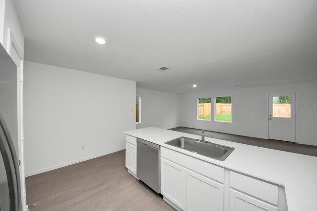 Building Photo - 13499 Sonali Springs Dr