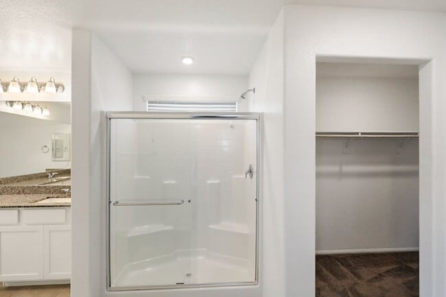 Building Photo - Skye Canyon Beauty With 3 Beds And A Loft