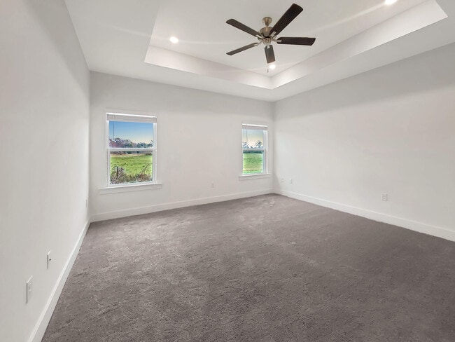 Building Photo - 9846 Weller Cv