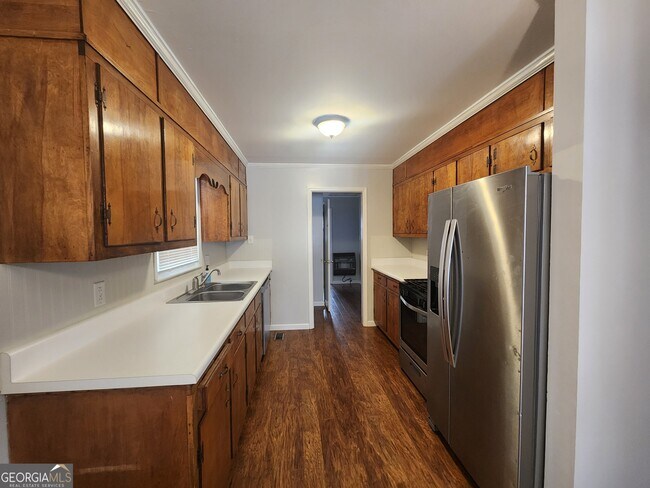 Building Photo - 120 Sol Bridges Rd