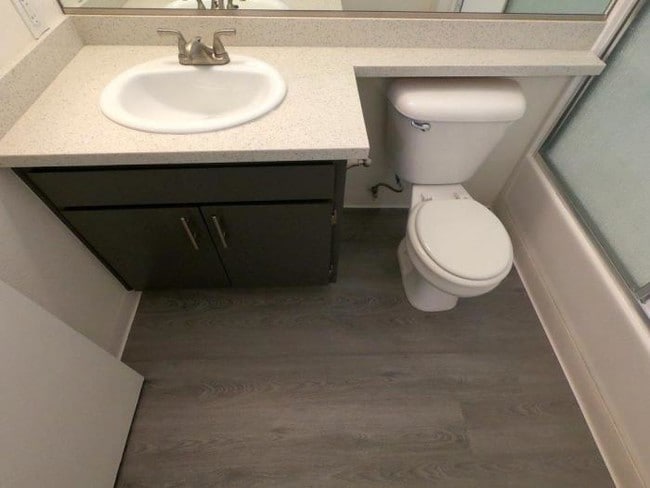 Building Photo - 1 bedroom in Sherman Oaks CA 91411