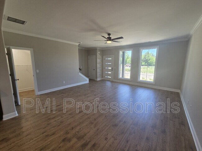 Building Photo - 1339 Rebecca Johns Dr