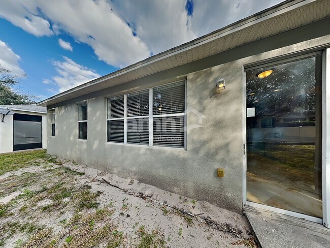 Building Photo - 13136 Oulton Circle