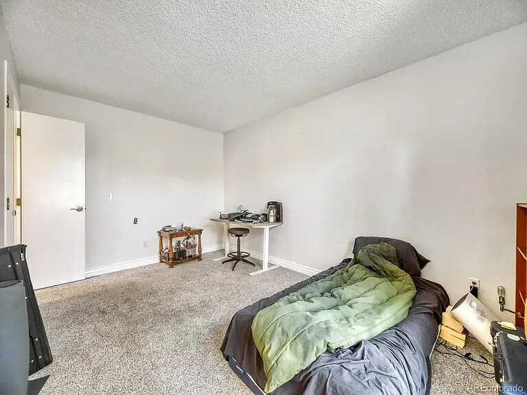 Building Photo - 5250 S Huron Way