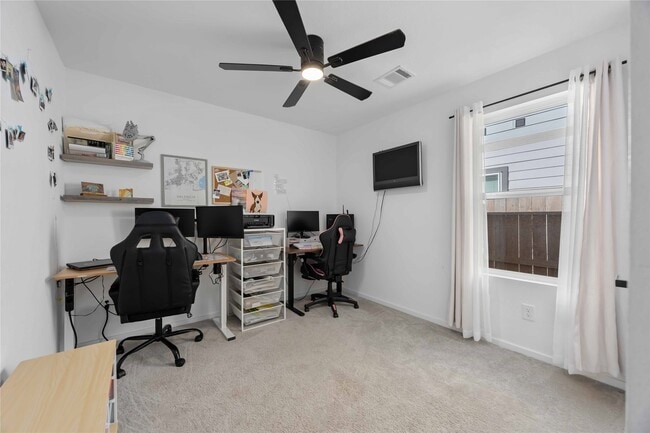 Building Photo - 3331 Aspen Stream Dr