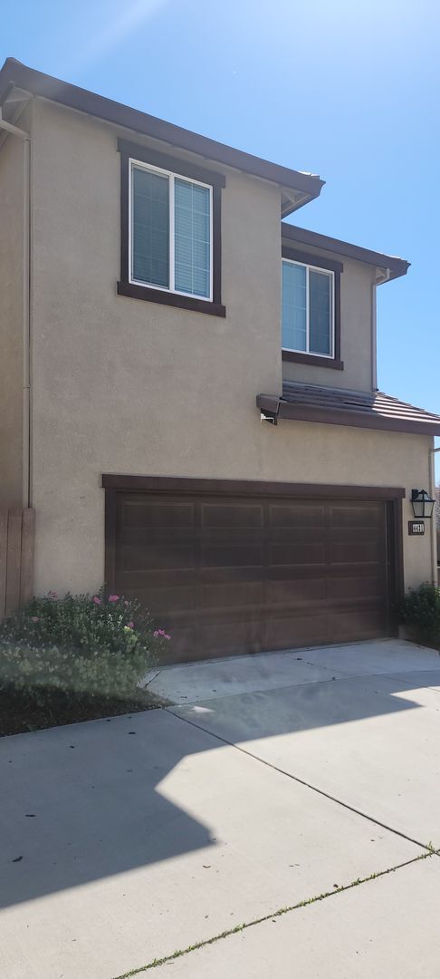 Building Photo - Adorable 3 bedroom 2.5 bath home in West S...