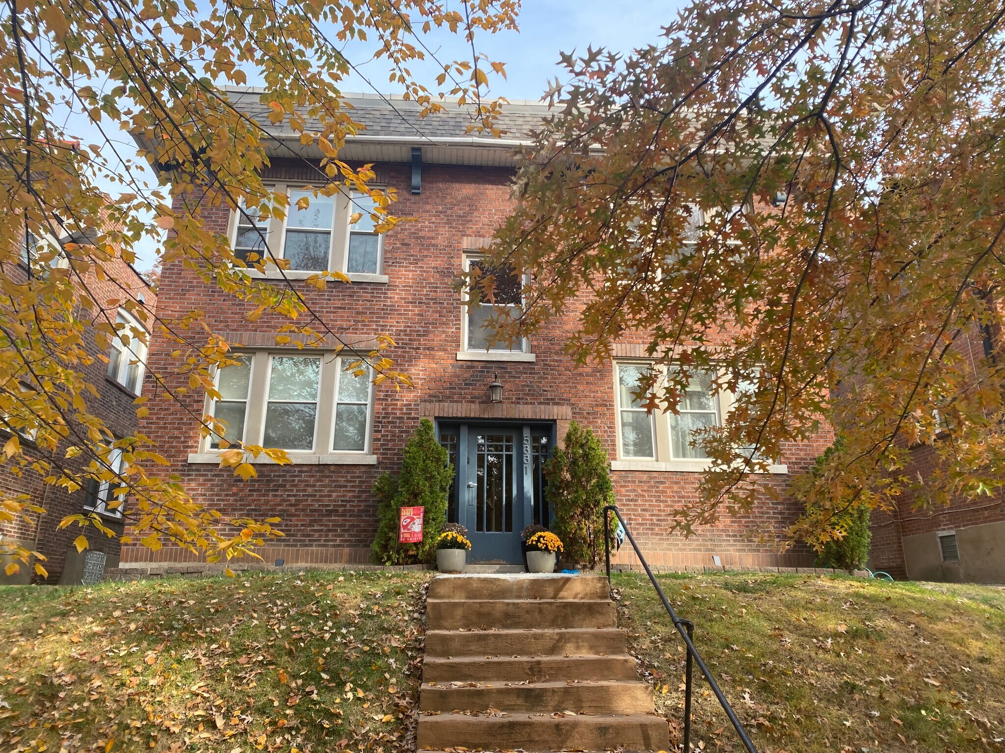Building Photo - 5331 Bancroft Ave