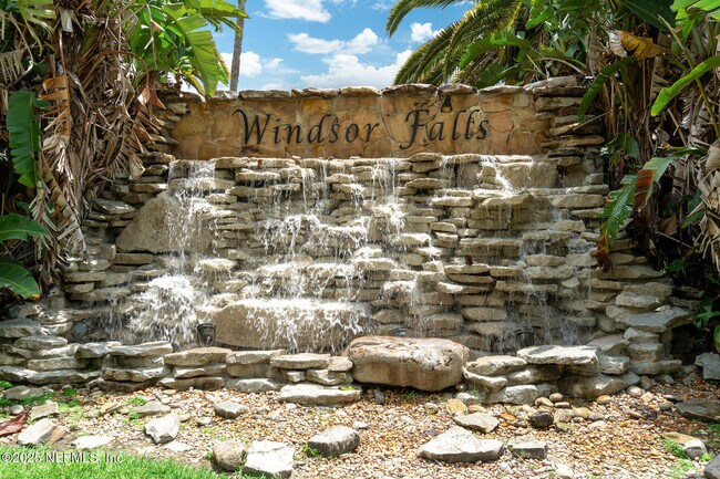 Building Photo - 7060 Deer Lodge Cir