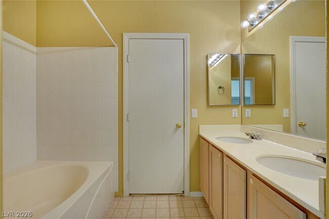 Building Photo - 7450 S Eastern Ave