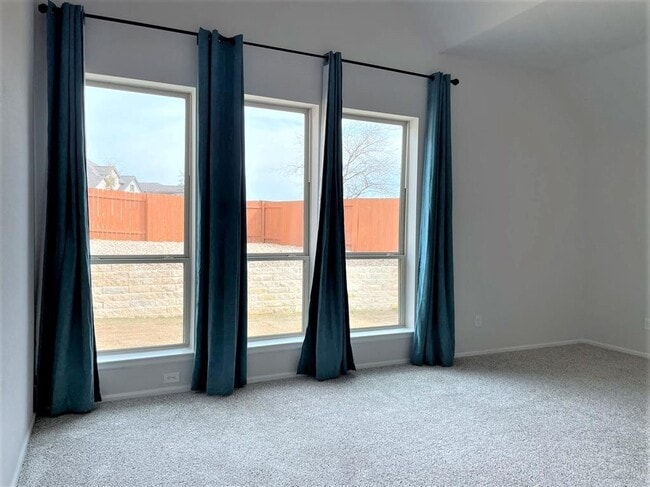 Building Photo - 156 Santa Maria St