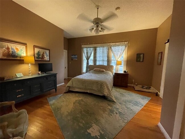 Building Photo - 801 Hudgins St