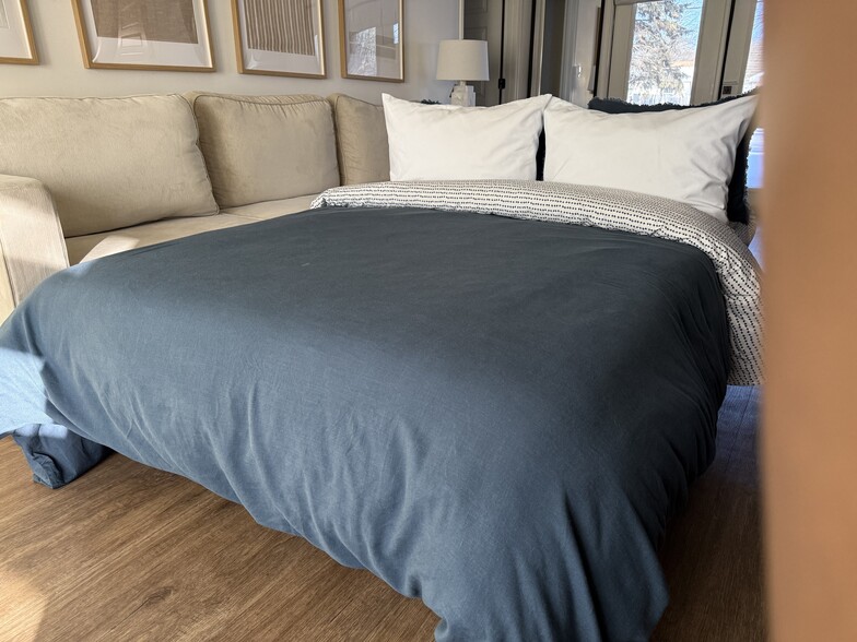 Building Photo - 5270 N 57th St