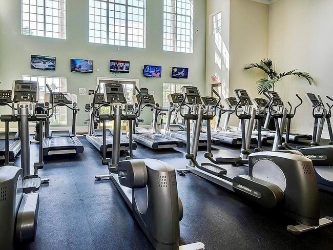 Building Photo - 5017 City St