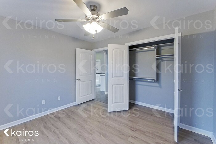 Building Photo - 713 S Patterson Dr