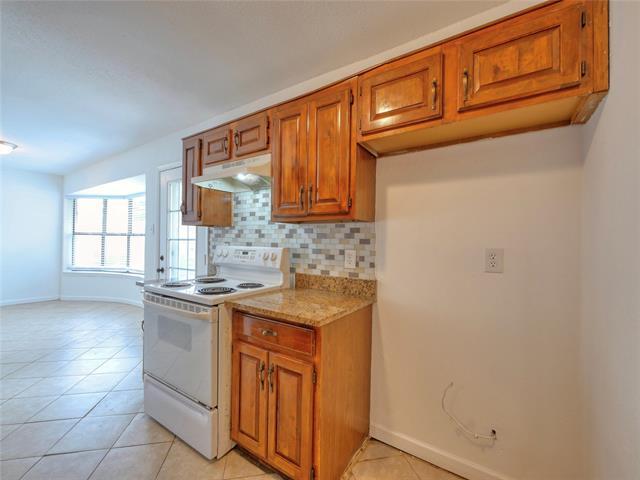 Building Photo - 1472 Rockshire Dr