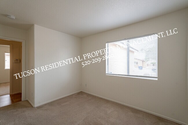 Building Photo - 2229 W Frostwood Ln