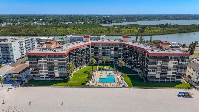 Building Photo - 18304 Gulf Blvd