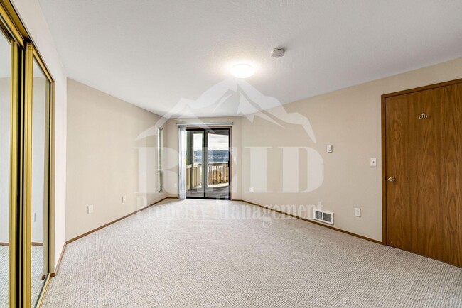 Building Photo - Water view 4 plex close to Silverdale and ...