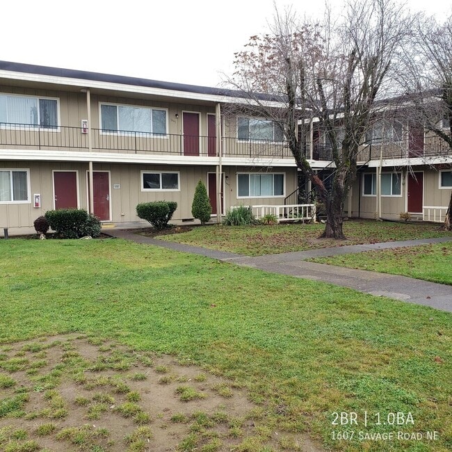 Building Photo - 1607 Savage Rd NE