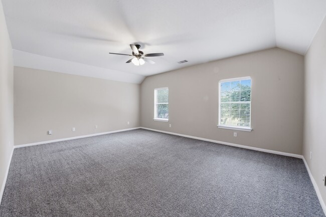 Building Photo - 1702 Bonnyton Ln