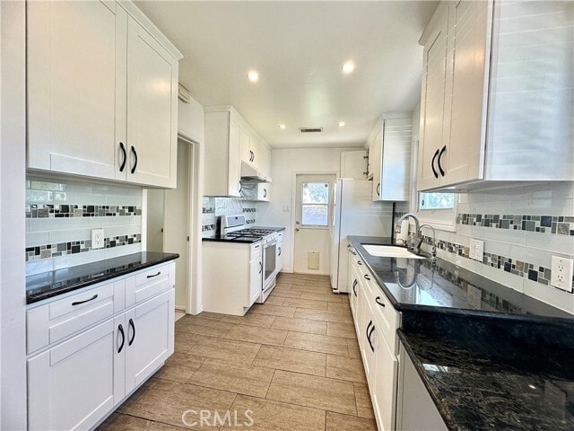 Building Photo - 1527 Lancewood Ave