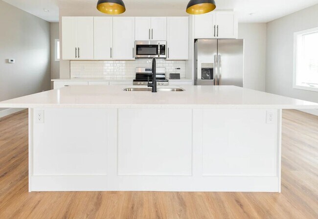 Building Photo - Call to inquire about Specials! New Construction / 4 bed, 4 bath Available 8/14/2026