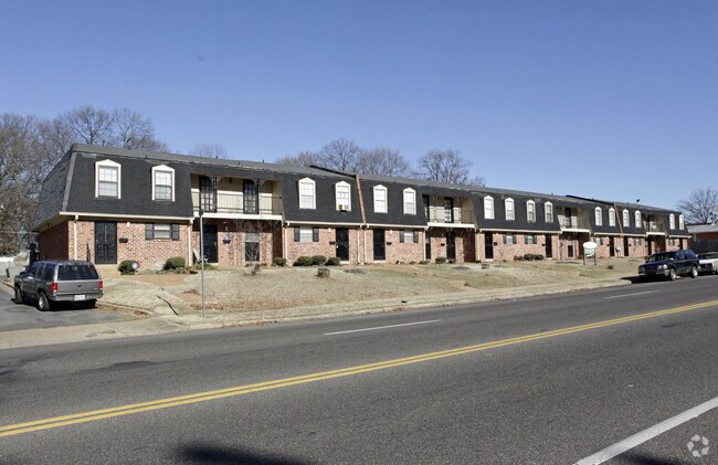 Building Photo - Rhodes Townhomes
