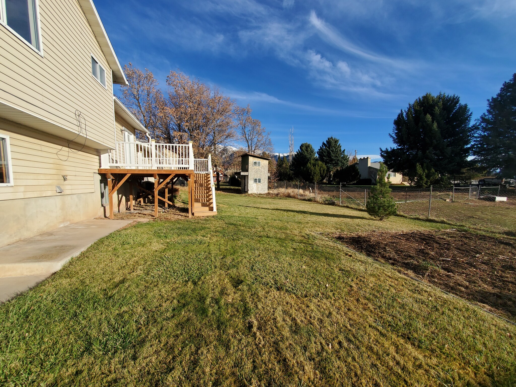Building Photo - 1020 E 1275 N