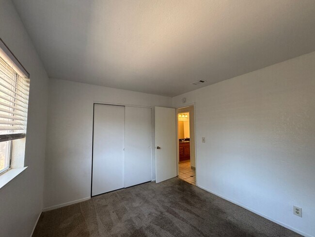 Building Photo - Two Bedroom Triplex with One Bathroom and ...