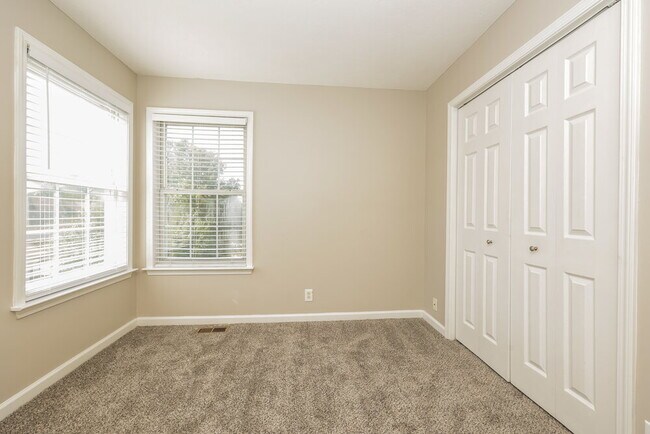 Building Photo - 6404 Wildgrove Dr